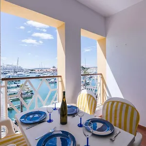 https://lovelystay-two-bedroom-duplex-at-vilamoura-marina.hotelaalgarve.com