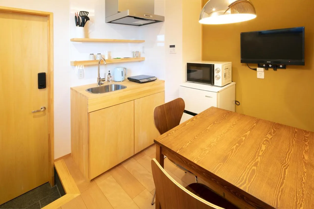 Apartment カモンイン 東寺道
