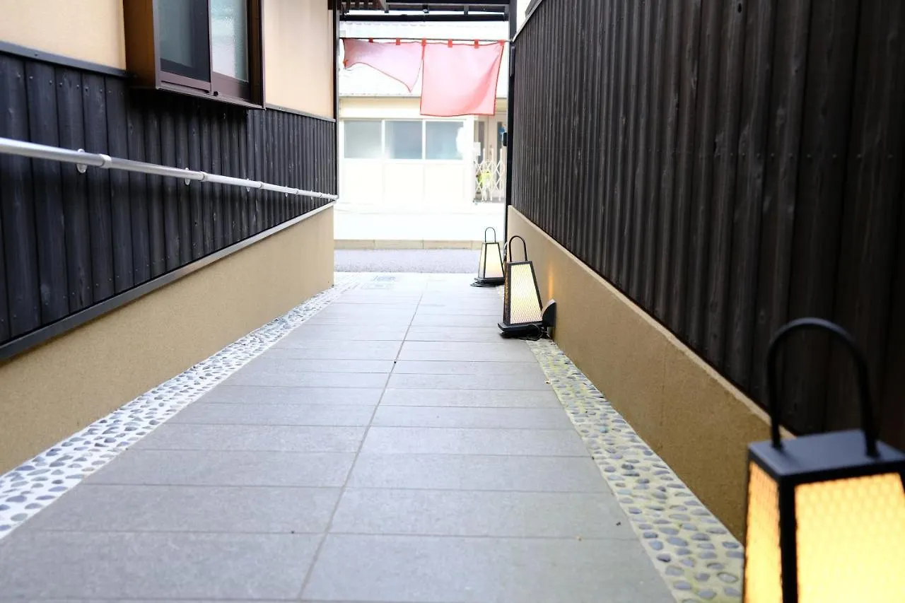 カモンイン 東寺道 日本
